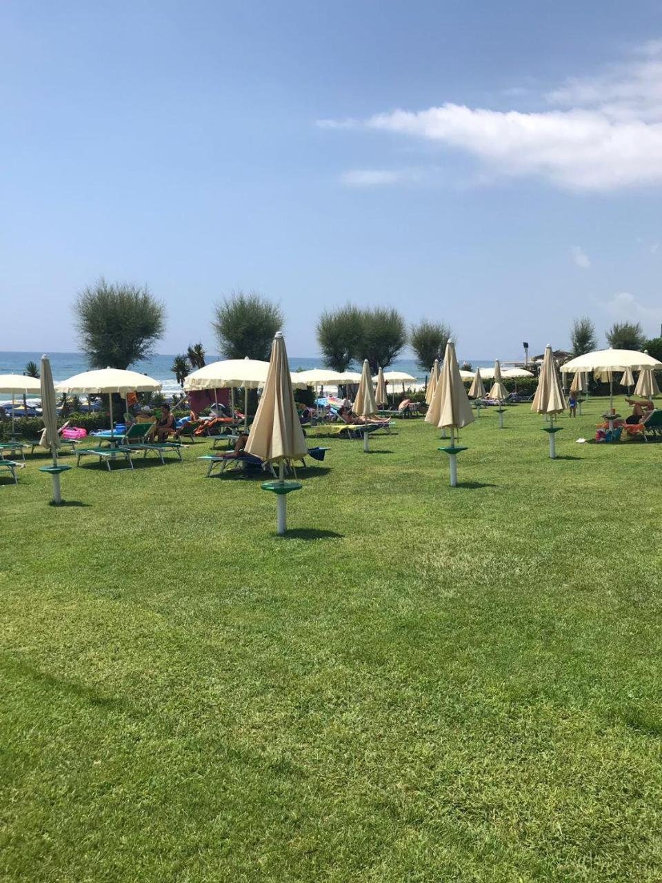 דירות ספרלונגה Residenza Le Spiagge מראה חיצוני תמונה