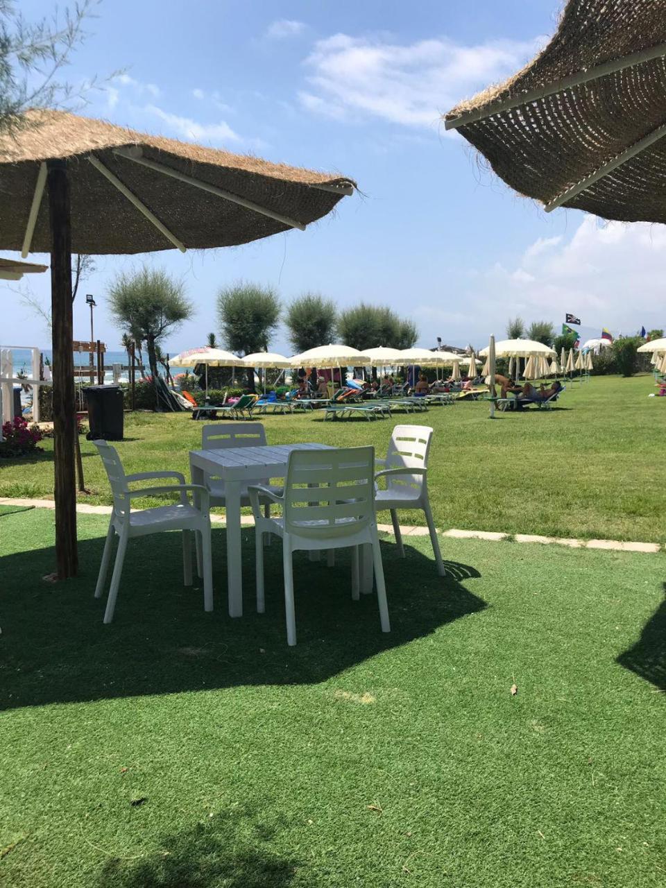 דירות ספרלונגה Residenza Le Spiagge מראה חיצוני תמונה