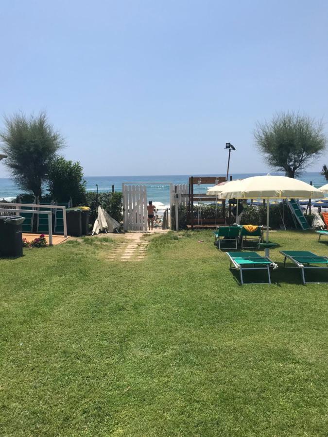 דירות ספרלונגה Residenza Le Spiagge מראה חיצוני תמונה